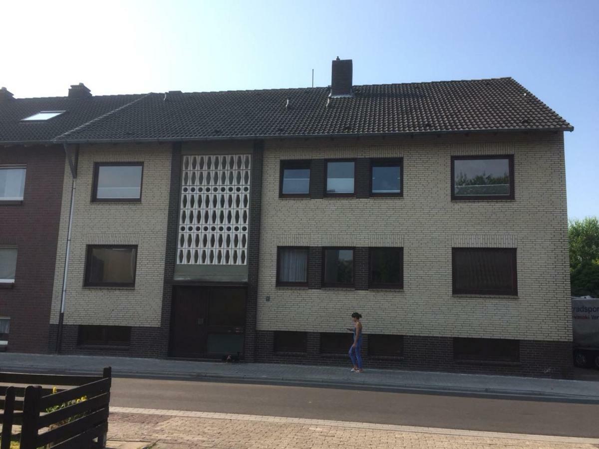Apartement Sam Wilhelmshaven Bagian luar foto